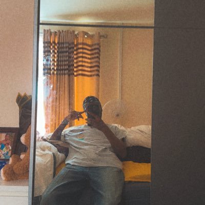 dolly_writes's profile picture. Writer ✍🏽 | Traveller 🌍 | Fashion Enthusiast 👔 | Turning passions into stories, journeys, and style. 🇬🇧