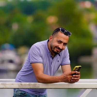 بيقولوا بعرف اصور ادخل الحساب وخد لك لفه 👇 👇 حبوا بعض فالحياة لاتستحق ياولاد😊