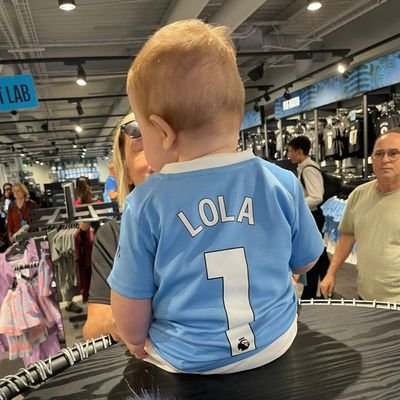 When you love what you have, you have everything you need š proud wife and mamšRounders and poker player.. Man City Addict #southstand šā½ļø