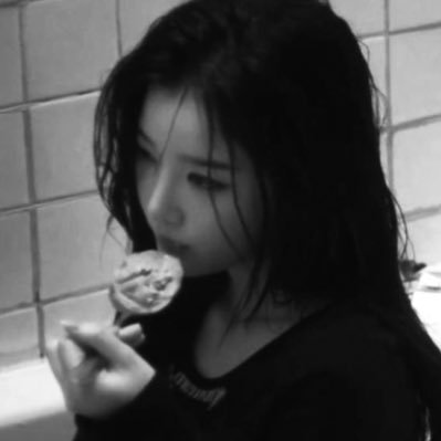 carllvx's profile picture. f1 op81, aa23, yt22, gr63, mv1, - tripleS, LSRFM ult