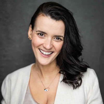 Voice & Communications Coach | Actor: @leemorgan_mgnt | Voice Artist: @LoudClearVoices | Coaching Website: https://t.co/vHllLmmNMm