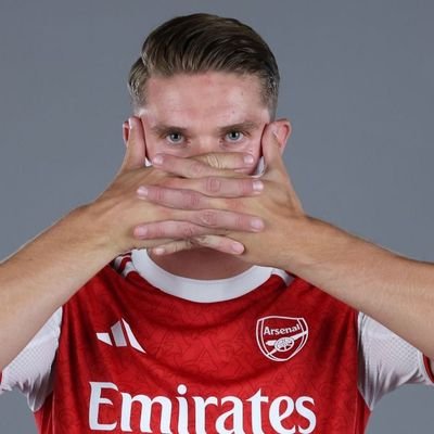 Christian,Optimist,Economist,Arsenal fan since 98,love good music,Believer in Equality,Respect,Freedom & more .