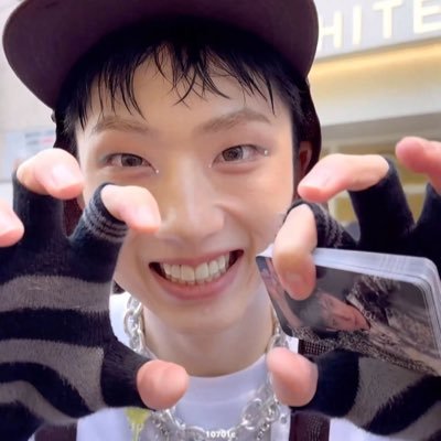 ∧,,,∧ ( ̳• · • ̳) / づ♡ jiung and hoshi