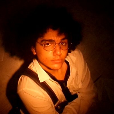 Thaiaguu's profile picture. Vai todo mundo tomar no cu com uma rolona de 19 CM até às bolas
NB - Pronome que se foda sorteia ai
- esteja avisado q muita merda será dito aqui -