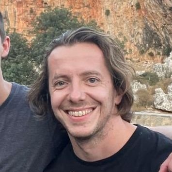 jogchum_vd_berg's profile picture. From a farm, but makes his money in IT. Does have a farming project. Climbs often.