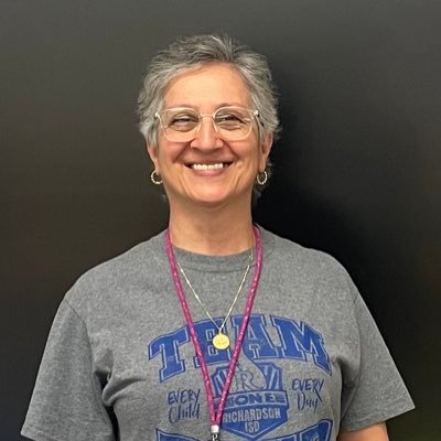 MsKazemi57461's profile picture. 