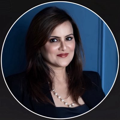 Building digital-first global brands 🚀 | Championing women's leadership in international business 🌎 | Mentor | Mom
