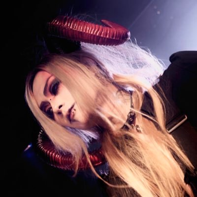 axel Profile