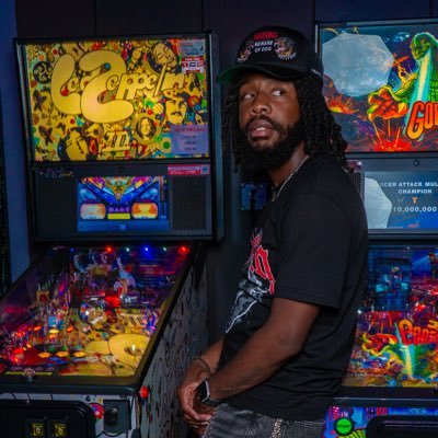 1/6 of UnderDawgz | Artist |Engineer/Producer | IG: dcdiditagain | Snapchat: dcdiditagain | Email : dcdiditagain@gmail.com
