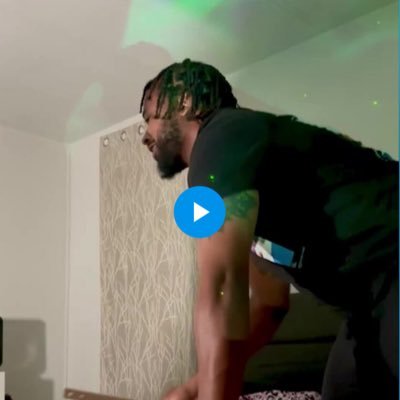 0nlykeykey's profile picture. 🍍🐂 Free of