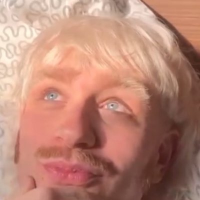 Ben geboren op het internet Gevangen op het wereldwijde web