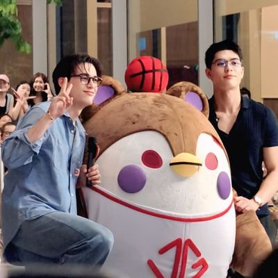 แอคสำรอง @Prattana_JG
#JossWayar🐻🐧#GawinCaskey
❤️ GUINZLY 💜