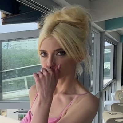 mycahjay's profile picture. 