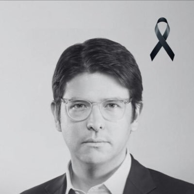 Es fácil ser comunista en un país libre,lo difícil es ser libre en un país comunista.Agustín Etchebarne #AntiPetrista💯#Uribista #Derecha💯 #Trump #FUERAPETRO