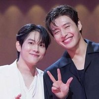 ً (@skyswanhourly) 's Twitter Profile Photo
