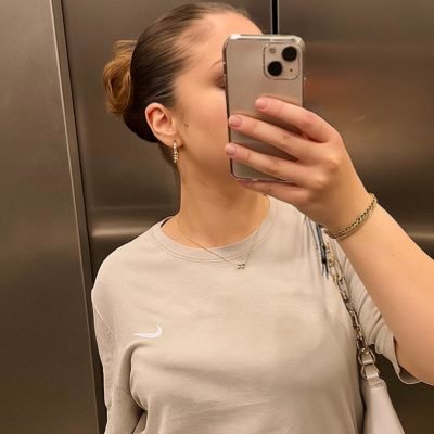 misandreee's profile picture. misandre à temps partiel  (ancien compte suspendu)