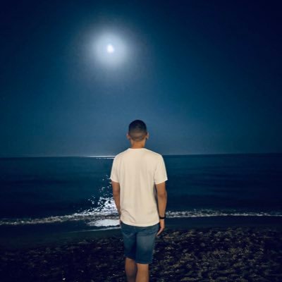 You say if you could fly, you would never come back. You aimed for that blue, blue sky 🦋 #MUFC 👹 #44🏎️ #EDG #Liftoff 🚀🚀 #HTownMade