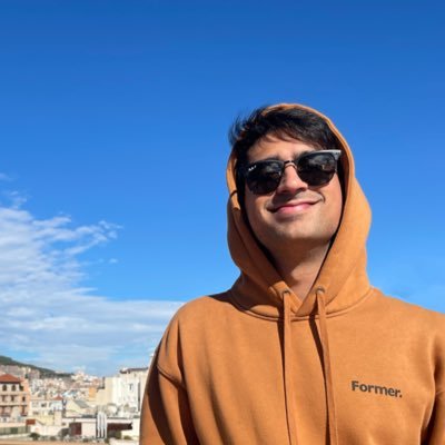 justyeswithanh's profile picture. AI Engineer @harmonic_ai