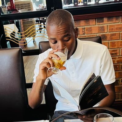 From My Mouth To Gods Ears ✨ / @OrlandoPirates ☠️ @LFC 🦅 / I remain Humble.