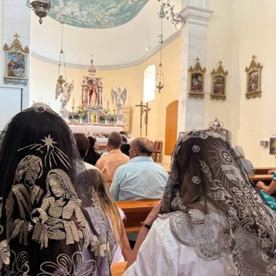 ✞Christiana mihi nomen est, ✞Catholica vero cognomen 1. Corinthians 13:13; fai✞h, 🕊️hope, ❤️🔥love 🇨🇭🇭🇷 🇮🇹 ©️atholica 🇻🇦®️omana #fssp😌