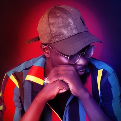 Onesiphore_GS's profile picture. Cinematographer, Photographer 🎬📽🎞📸
Artiste chanteur rappeur 🎧🎙🎶
ONESIPHORE VISUALS 
♥♪God Son♪♥