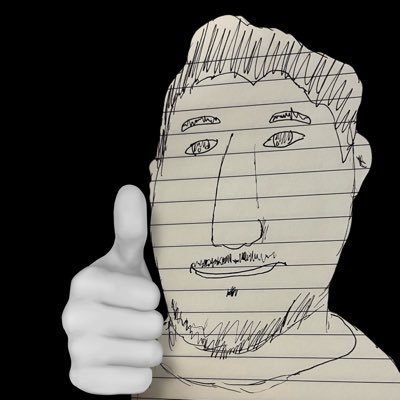 📷 Upload on YT very rarely | Helped Design The Fortnite @youtooz | I like collecting doodads and Pokémans | $5.4k raised for charity 💵 | Grill Sergeant 🍔