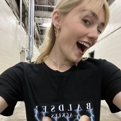 Taylor Swift | Zombies | Evan Peters | The Driver Era | Olivia Rodrigo | Meg Donnelly | Marvel | Supernatural