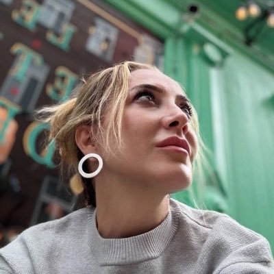 aiigre's profile picture. perdeler ve 🌻