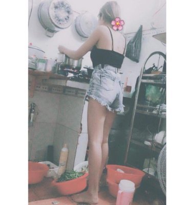 alycia20761's profile picture. Grateful artist. Always curious about art.