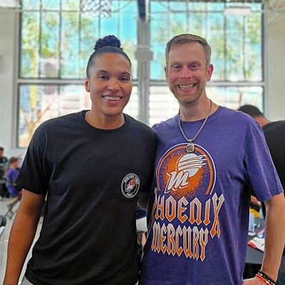 Iraq War Vet. Army Infantry (CIB)🪖,Le Cordon Bleu Chef 🧑🍳,G.C.U. Grad🦌,Bowler 🎳,Basketball Fanatic 🏀 @Suns #SunsUp @PhoenixMercury #ValleyTogether 💜💜💜