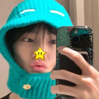 ayensblooming's profile picture. it's ayen's world and we're just living in it