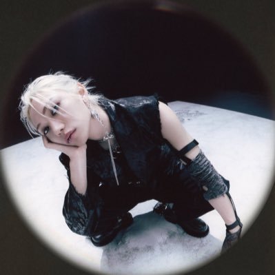 hollovved's profile picture. ⠀⠀⠀⠀⠀⠀⠀⠀ ⠀⠀⠀⠀⠀⠀⠀⠀BEAT ME BLACK AND BLUE.