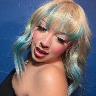 ✦ WEAPON OF M{ASS} D E S T R U C T I O N ✦ ♒︎ ☼ ♋︎ ☽ ♈︎ ⇡ IG: aqua.mami