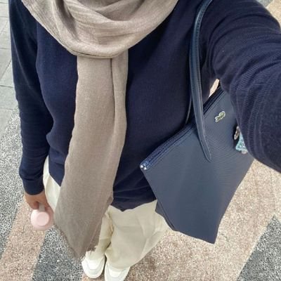 6liss99's profile picture. living in the moment 🏠🚪