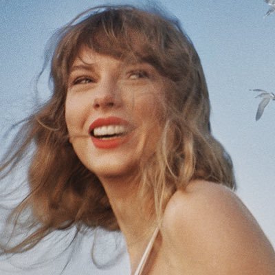 romantics_stan's profile picture. Taylor Swift Stan | 🏳️‍⚧️Swiftie | Here to celebrate Taylor! ❤️‍🔥 | Opinions are my own 🫶| Free Palestine 🇵🇸 | Stand w/ Ukraine 🇺🇦