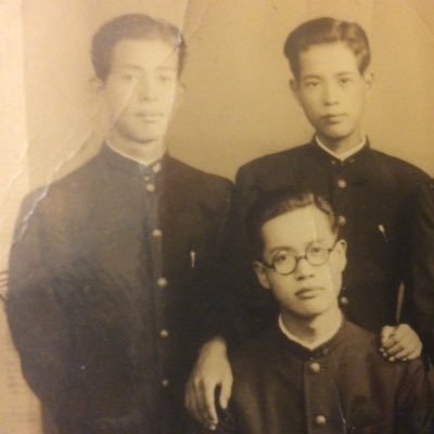 _conservative7's profile picture. 保守は政治家 著名人以外にも組織人として各業界で実務経験や国際経験が豊富で知識教養経験溢れる確固たる厚みの保守層は非常に多い それは最強のSilent Majorityである保守組織人。日本の政治経済を支えている。保守の皆で連携したい百年後も強く美しい国である為に 原則DMは遠慮させていただいております（画像は両祖父）