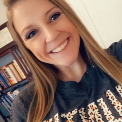 ms_jonessssss's profile picture. day in the life of a kinder teacher ✨