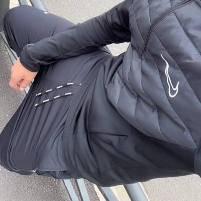 reubeu946's profile picture. Maître DZ 🇩🇿 ,22cm bien épaisse ,👻 en Dm