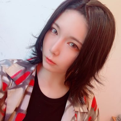 所属【@YAKAN1002】¦役者¦150cm¦#詭弁師のレトラ¦#一夜限りの灰色同盟¦#エスオーエス 配信販売中📹✨️¦𝐍𝐞𝐱𝐭▷▶ 9/24~28 劇団YAKAN 8周年企画公演『ワタシの青春の終わらせ方』#ワタおわ¦10/23~28 #劇団青桜 #流転『だんてちゃんのかみきょく』¦11月末¦来年2月中旬