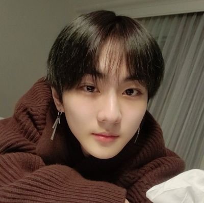 Brokenkitti's profile picture. Your playful Idol crush 夢彡
 Cat Idol~
{multiship}