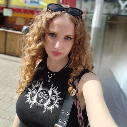 arcturiansun's profile picture. hello