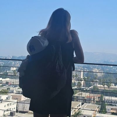 Kshow36229893's profile picture. 韓国の音楽ドラマが好き。KANGDANIEL😸💕Wannaone1️⃣FLOWDラーメン部🍜G-DRAGON🐉NewJeans🐰マイディアミスター私のおじさん🌛賢い医師生活👨‍⚕️私たちのブルース🏖️弱いヒーロー🥊愛の不時着🪂ハベクの新婦👰D.P.👷