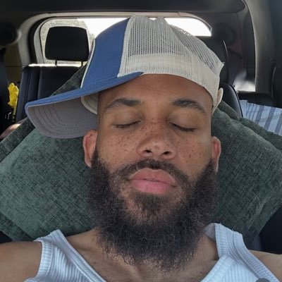 mket_7's profile picture. Me