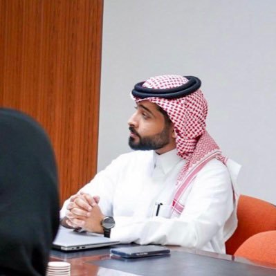 قانوني يبحث عن الحق دومًا | شغوف بالقانون الرياضي ومهتم بكل من التحكيم ومهارات القيادة وتطوير الأعمال | مؤسس @Shameidn وأهلًا بكم هنا في مساحتي الخاصة⚖️