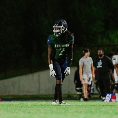 NCAA ID # 2404259333 Football (Wr) | Track | 6'1 | 185lbs | 4.1 GPA |National qualifier (200,400) -Southeast Raleigh High School co’26🎓 ig: zzz_taw