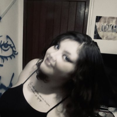 juleaaaaaaaaaa's profile picture. if life is but a dream then so are we