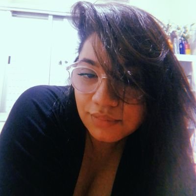 ah, sei lá... um monte de constelações, brilhando e ardendo | tudo o que tá escrito aqui é mentira.