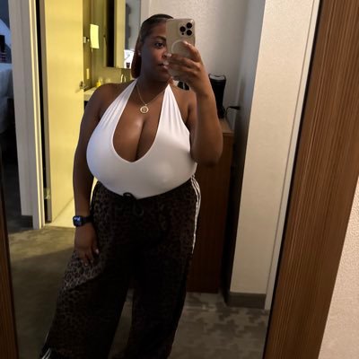 TRILL aka Block Queen Profile