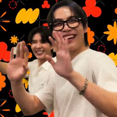 -Me Dijeron:''pensá en algo que te haga 𝒇𝒆𝒍𝒊𝒛'' y los imagine a 𝒖𝒔𝒕𝒆𝒅𝒆𝒔 𝒔𝒐𝒏𝒓𝒊𝒆𝒏𝒅𝒐♥•◉✿ @BTS_twt @myktnw @Firstkpp
