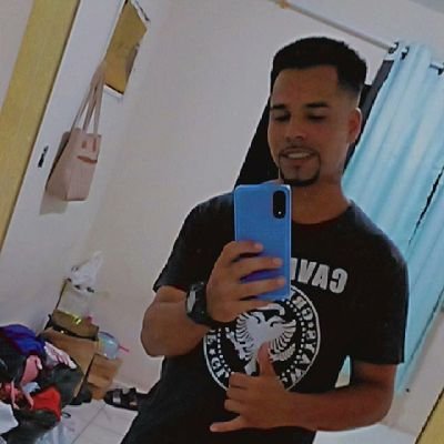 Bobo é quem acha que estamos parados. Nós procuramos evoluir no silêncio, para fazermos barulho na vitória.....
#NuncaFoiSorteSempreFoideus